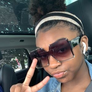 Meet your Posher, Jayla